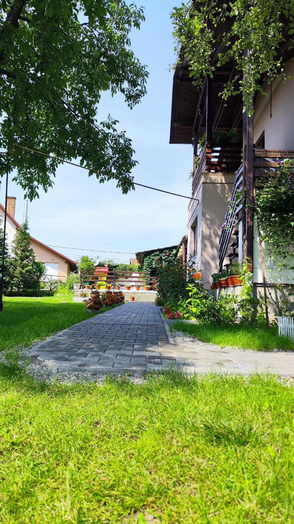 Homestay La Mama Marta Sovata